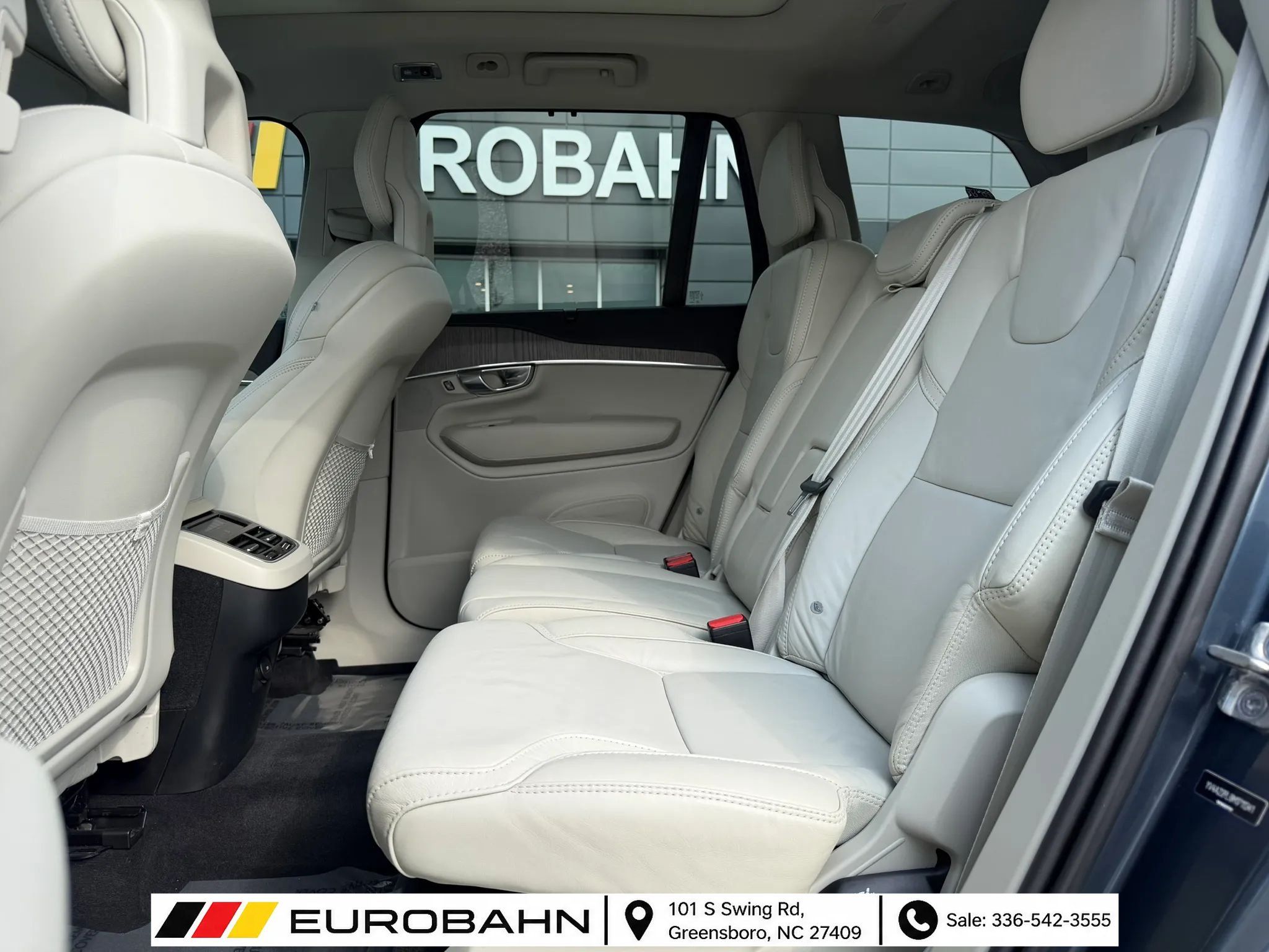 Used 2021 Volvo XC90 T6 Inscription w/ Protection Package Premier AWD/4WD image 9
