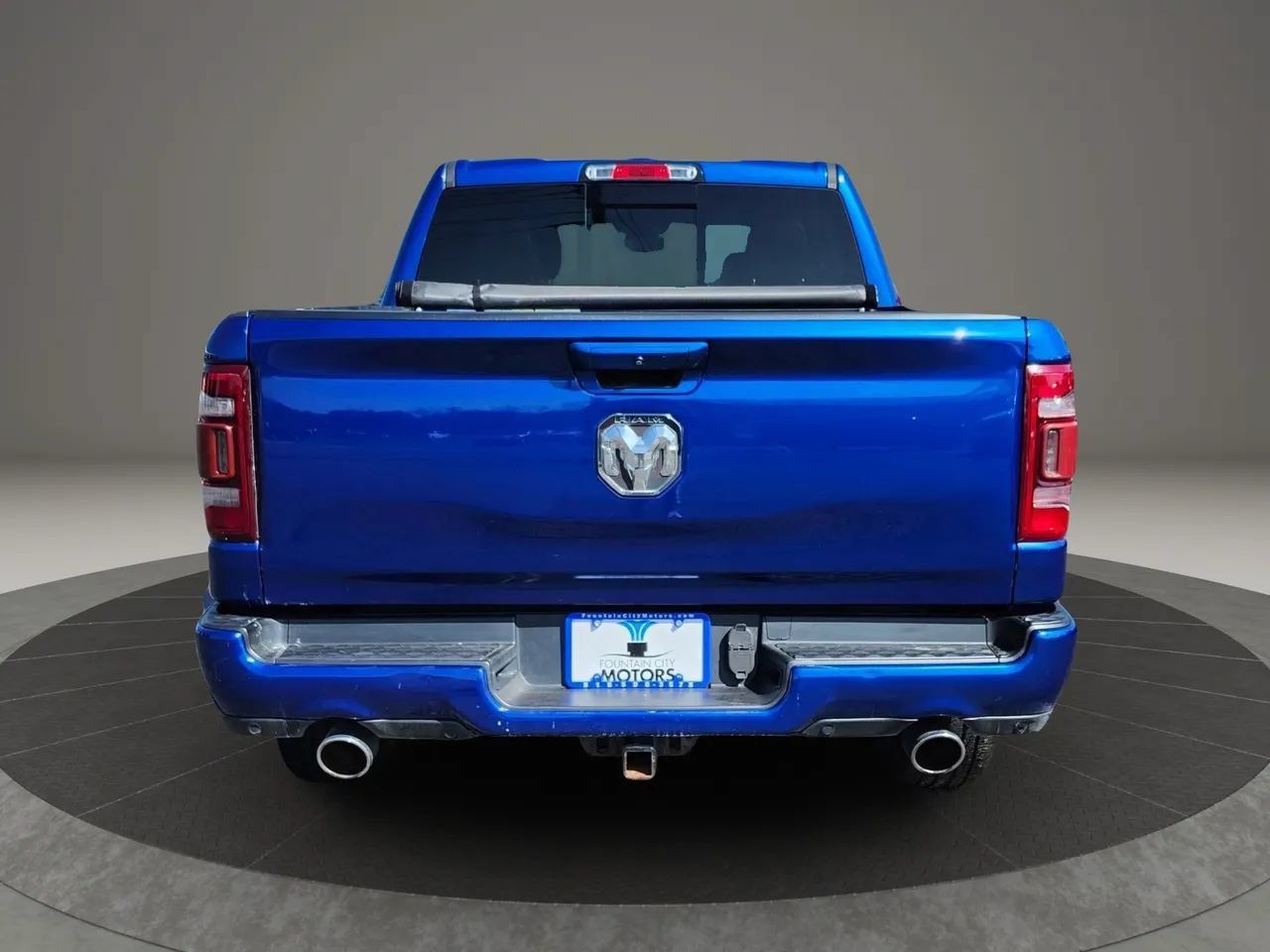 Used 2019 RAM 1500 Laramie w/ Sport Appearance Package AWD/4WD image 4