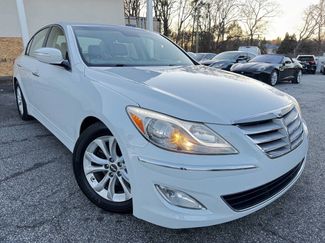 Used 2012 Hyundai Genesis 3.8 video 1