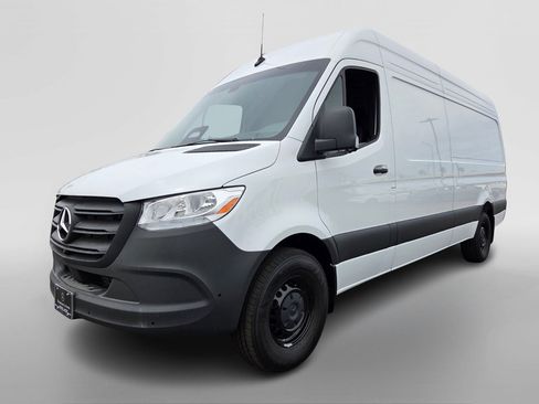 New 2026 Mercedes-Benz Sprinter 2500 image 8