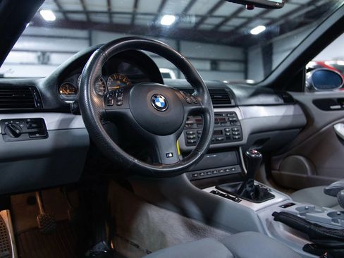 Used 2004 BMW M3 Convertible image 43