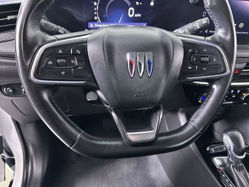 Used 2024 Buick Encore GX Sport Touring image 11
