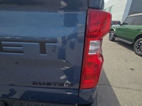 Used 2024 Chevrolet Silverado 1500 Custom w/ Turbomax Blackout Package image 24