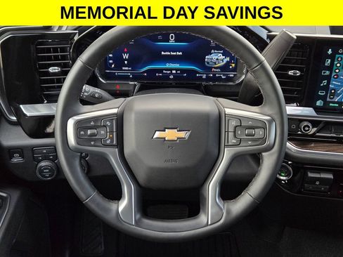 Used 2025 Chevrolet Silverado 2500 LT w/ Texas Edition AWD/4WD image 20