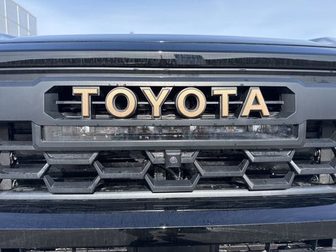 New 2025 Toyota Tacoma Trailhunter image 14