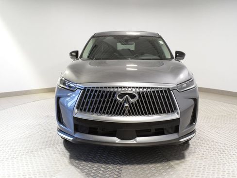 Certified 2026 INFINITI QX60 Pure w/ Family Package AWD/4WD image 9
