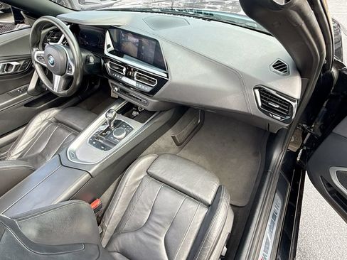 Used 2019 BMW Z4 sDrive30i w/ M Sport Package RWD image 34