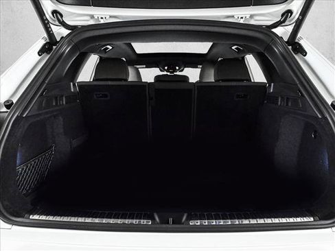 Certified 2025 Audi Q5 Premium w/ Premium Plus AWD/4WD image 6