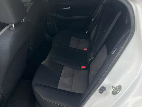 Used 2021 Nissan Sentra SR image 9