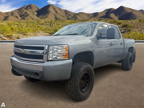 Used 2008 Chevrolet Silverado 1500 LS w/ Towing Package image 2