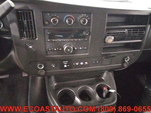 Used 2020 Chevrolet Express 3500 LT w/ LT Preferred Equipment Group image 10