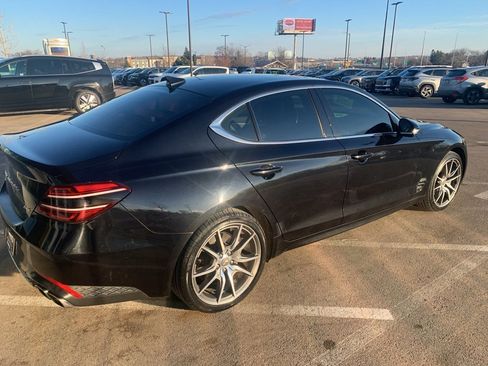 Used 2023 Genesis G70 2.0T image 6