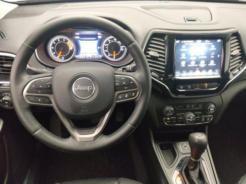 Used 2019 Jeep Cherokee Limited w/ Luxury Group FWD image 22