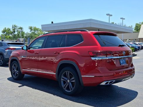 Certified 2021 Volkswagen Atlas SE w/ Panoramic Sunroof Package AWD/4WD image 4
