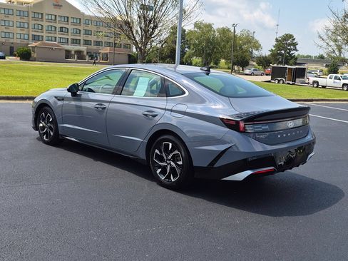 Used 2025 Hyundai Sonata SEL FWD image 5
