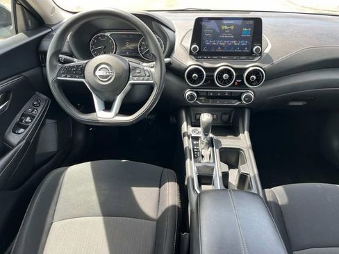 Used 2024 Nissan Sentra SV FWD image 16