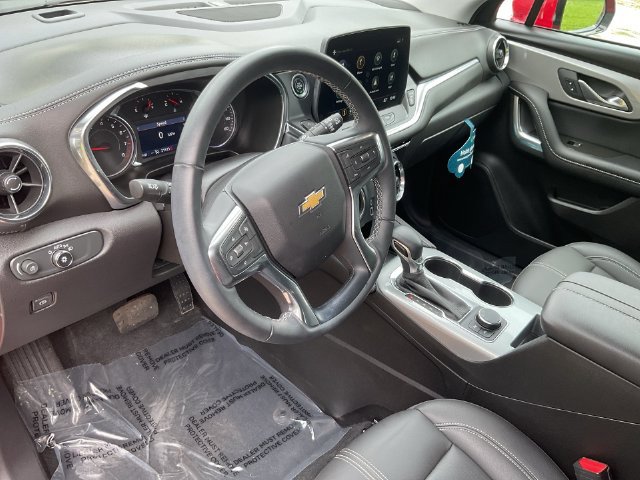 Certified 2024 Chevrolet Blazer LT w/ LPO, Floor Liner Package FWD image 11