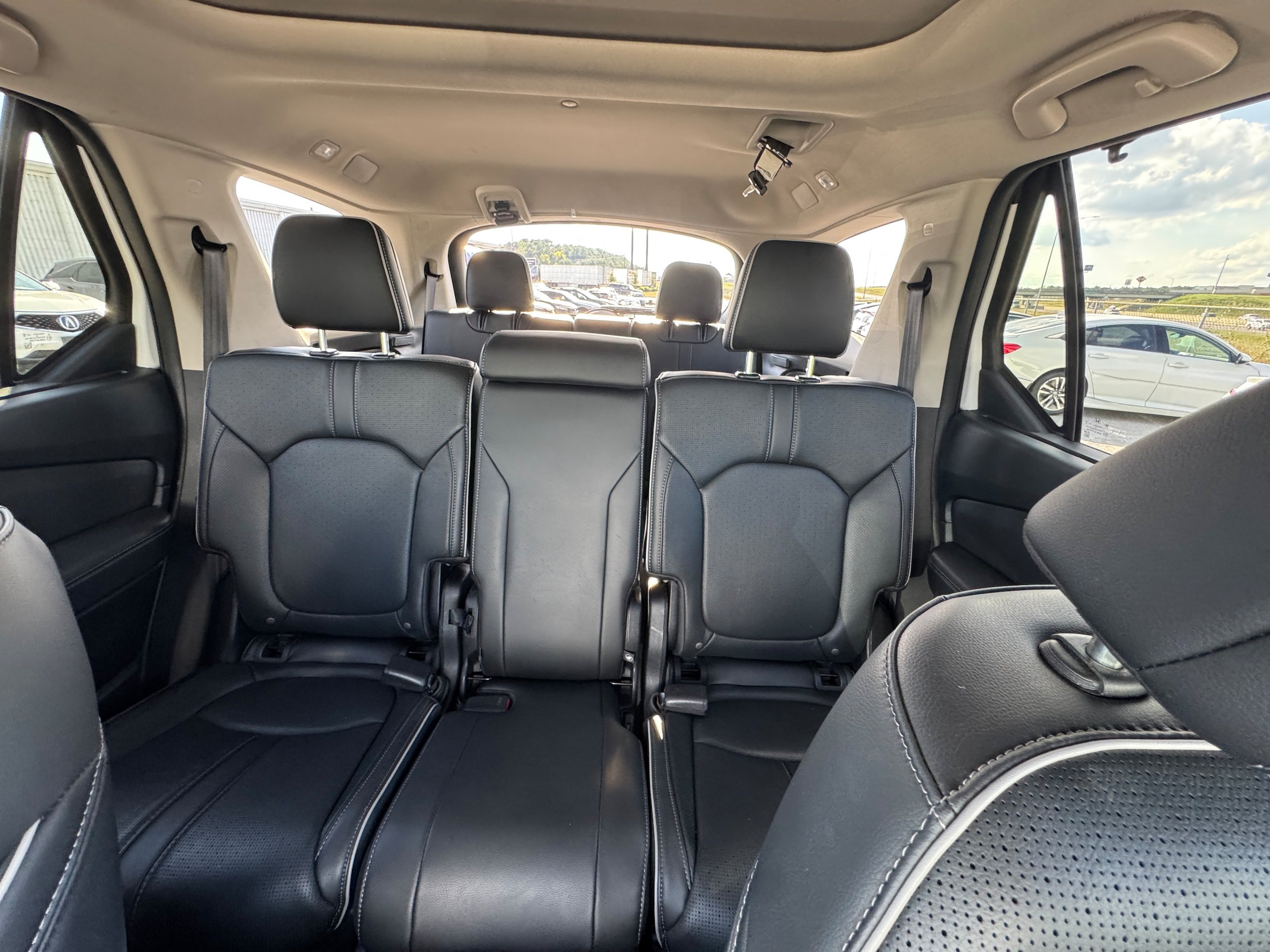Used 2023 Honda Pilot Elite image 10