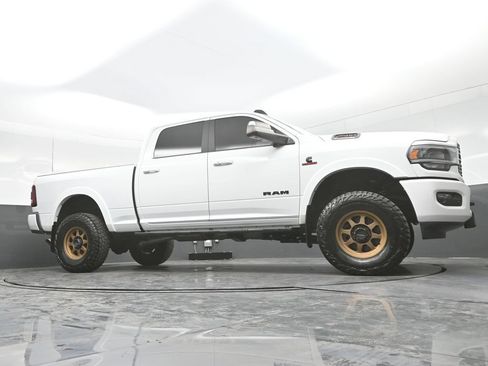 Used 2021 RAM 2500 Laramie w/ Night Edition AWD/4WD image 27