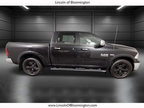 Used 2018 RAM 1500 SLT image 6