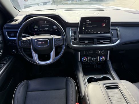 Used 2022 GMC Yukon SLT image 14