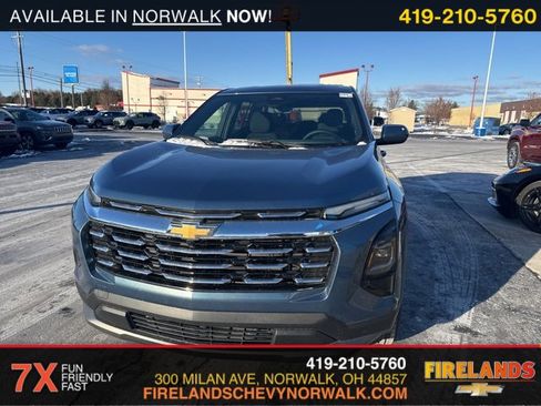 New 2026 Chevrolet Equinox LT image 2