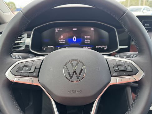 New 2025 Volkswagen Jetta SE image 30