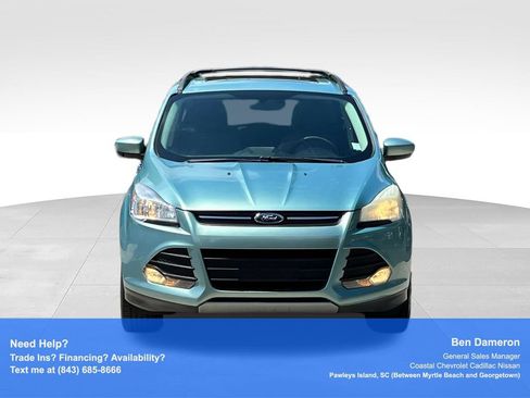 Used 2013 Ford Escape SE FWD image 2