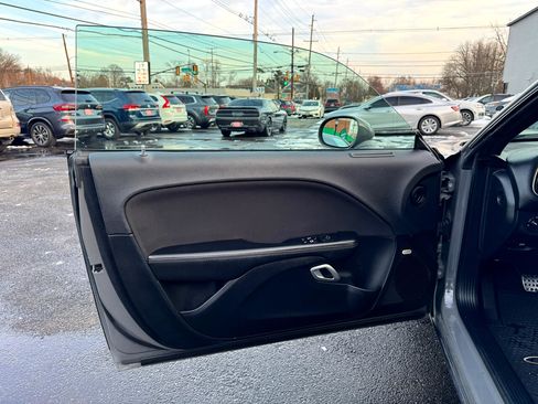 Used 2017 Dodge Challenger R/T w/ Quick Order Package 22P T/A image 15