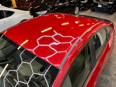 Used 2014 Toyota Prius Four image 8