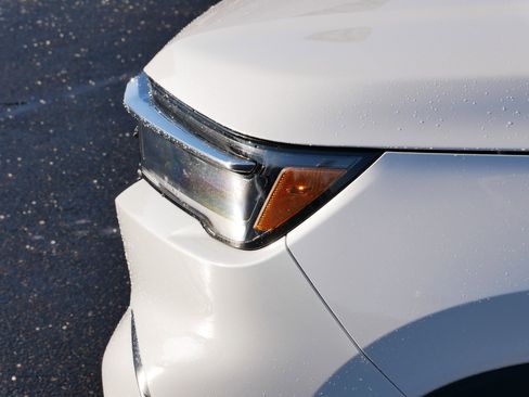 Used 2025 Honda Pilot EX-L image 16