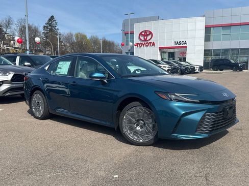 New 2026 Toyota Camry XLE AWD/4WD image 1