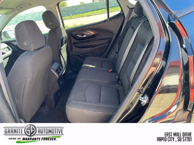 Used 2024 GMC Terrain SLE AWD/4WD image 19