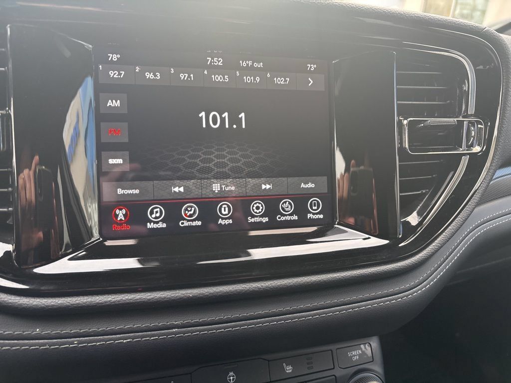 Used 2022 Dodge Durango GT AWD/4WD image 33