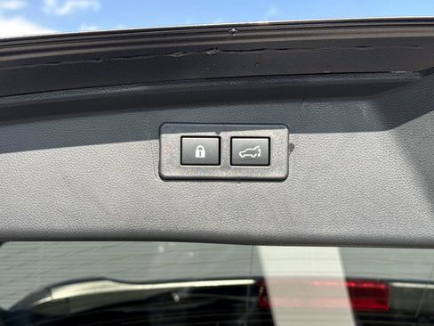 Certified 2025 Subaru Outback Limited w/ Popular Package #2 image 13