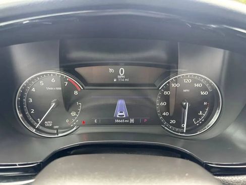 Used 2020 Cadillac XT5 Premium Luxury AWD/4WD image 13