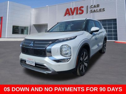 Used 2025 Mitsubishi Outlander SE