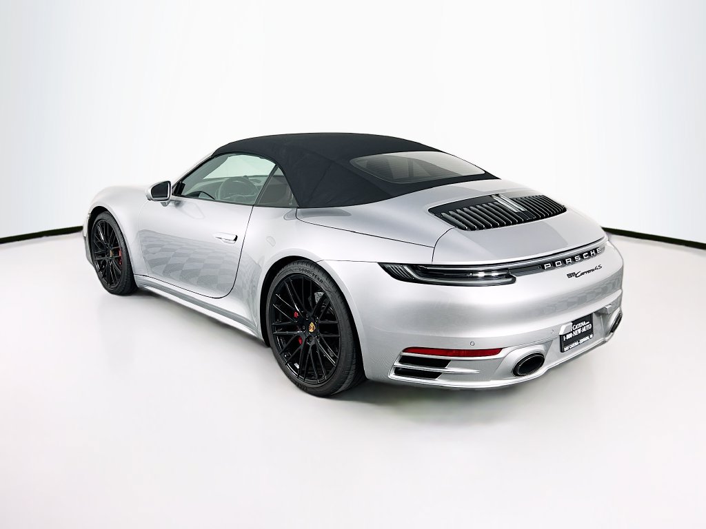 Certified 2022 Porsche 911 Carrera 4S AWD/4WD image 3