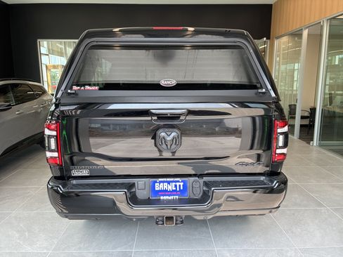 Certified 2024 RAM 2500 Big Horn w/ Night Edition AWD/4WD image 9