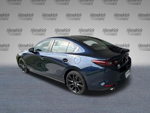 Used 2024 MAZDA MAZDA3 s FWD image 10