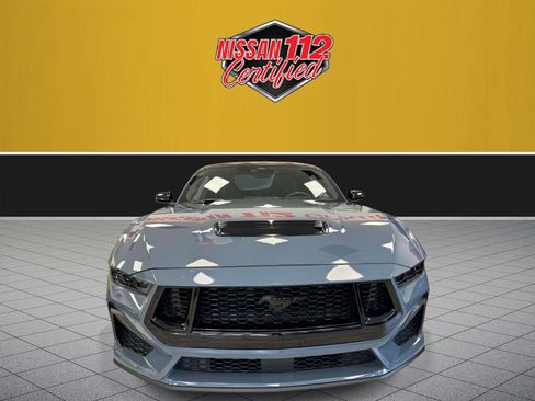 Used 2024 Ford Mustang GT RWD image 3