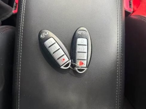 Used 2012 INFINITI G37 x Sedan w/ Premium Pkg image 20