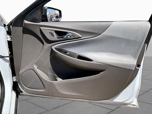 Used 2016 Chevrolet Malibu LS FWD image 25