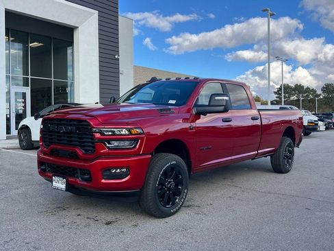 New 2026 RAM 3500 Big Horn AWD/4WD image 2
