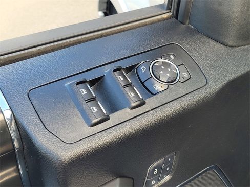 Used 2018 Ford F150 Lariat image 16