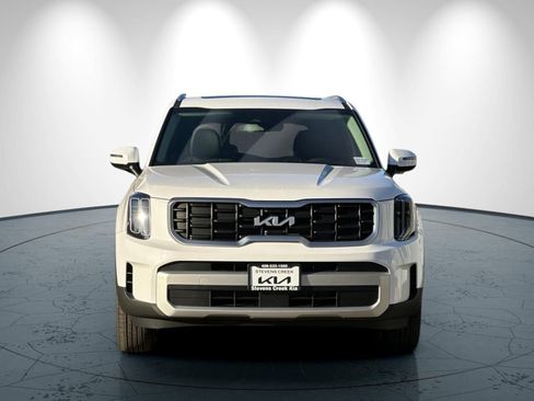 New 2025 Kia Telluride S image 9