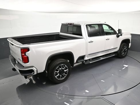 Certified 2025 Chevrolet Silverado 3500 High Country w/ High Country Premium Package AWD/4WD image 19