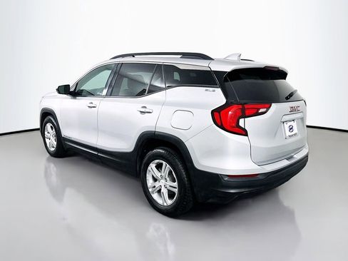 Used 2018 GMC Terrain SLE w/ Driver Convenience Package FWD image 7