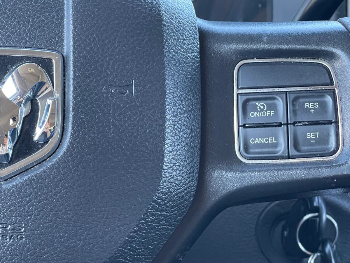 Used 2012 RAM 1500 Express RWD image 29