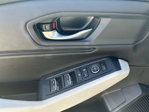 Certified 2024 Honda Accord EX image 15